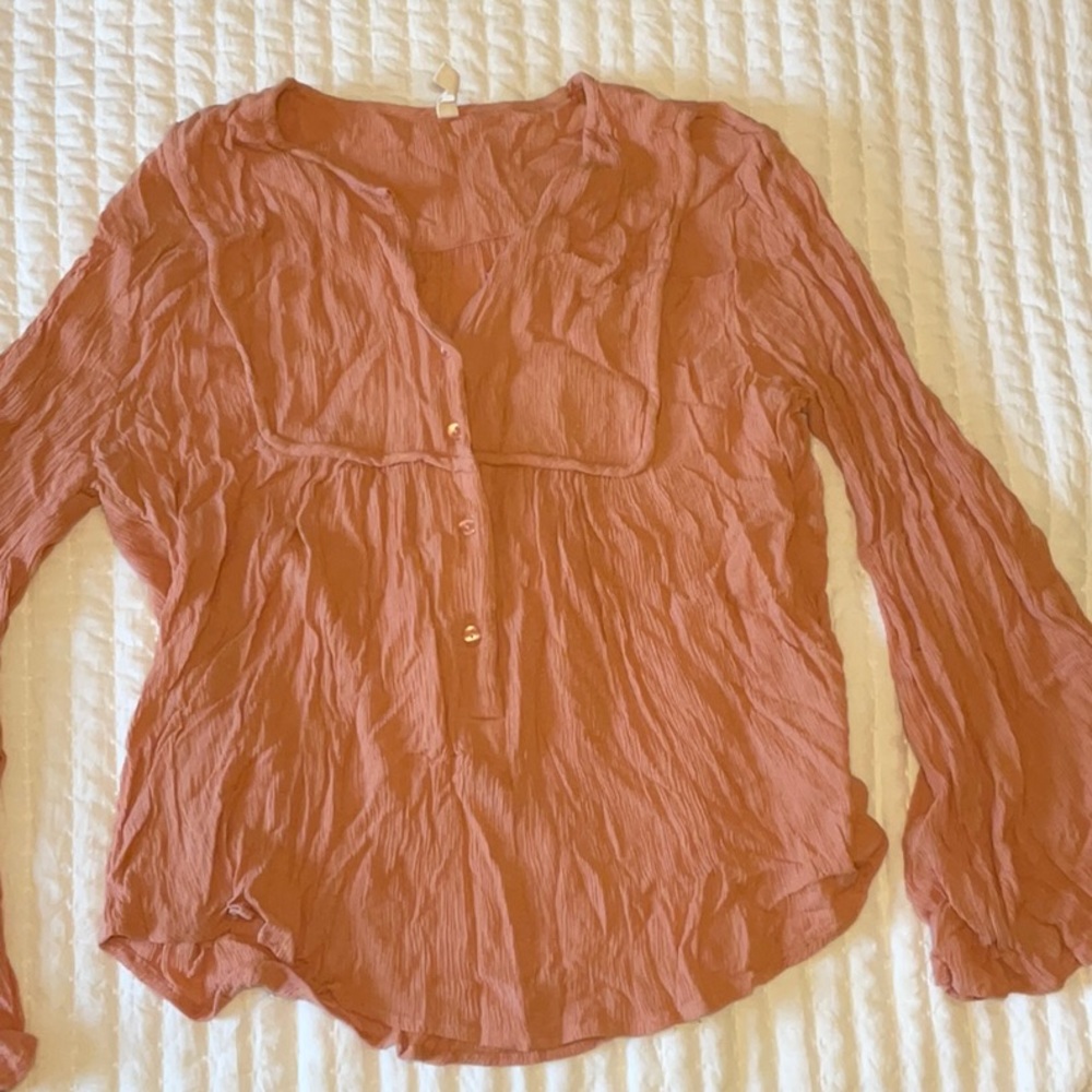 Elan Crinkle Bell Sleeve Top